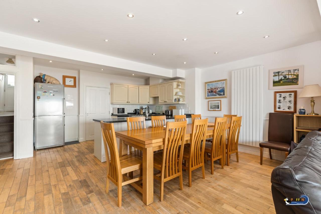 Kilmore - Beach Front House, Direct Beach Access, Spectacular Sea Views Saundersfoot Exterior foto